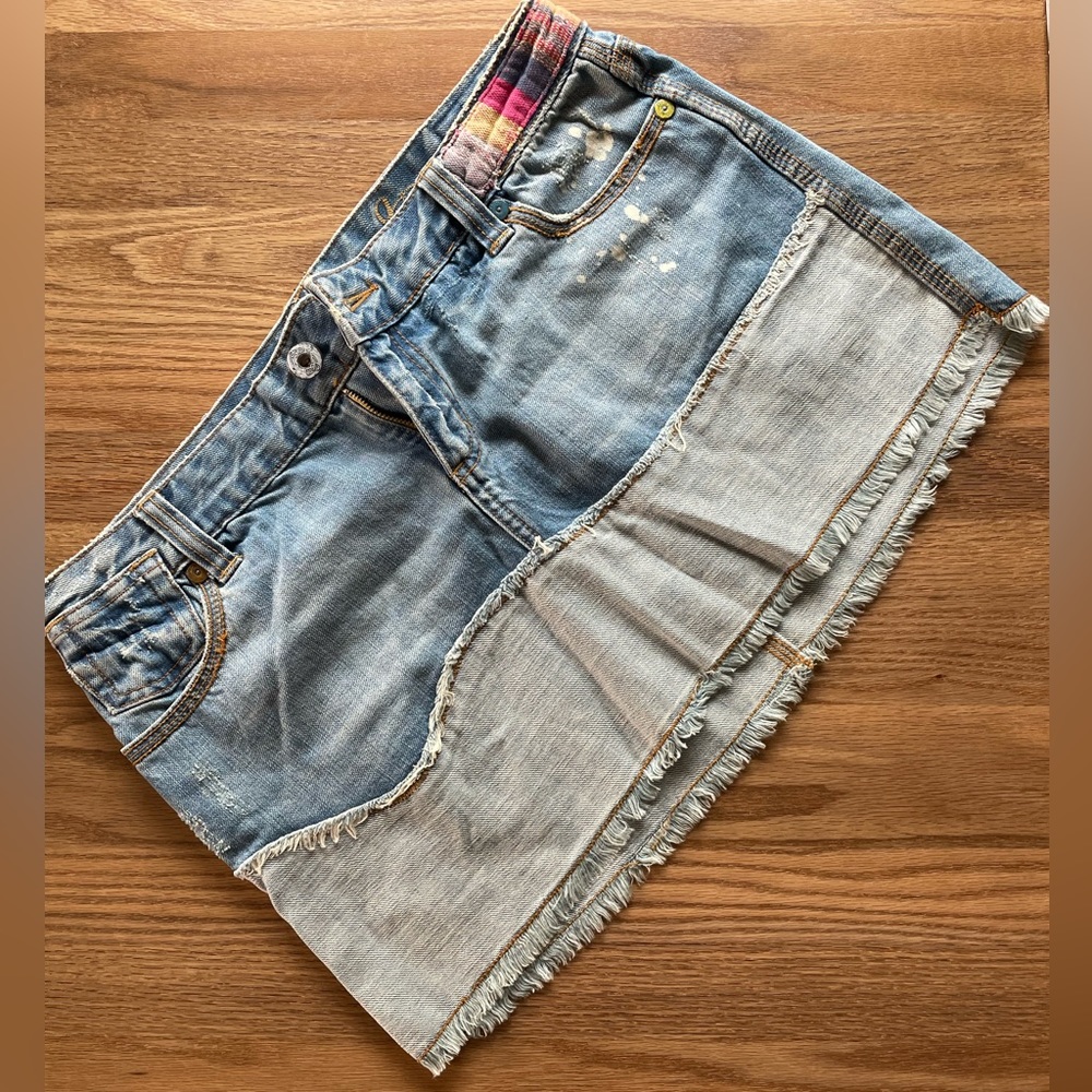 Joie mini skirt